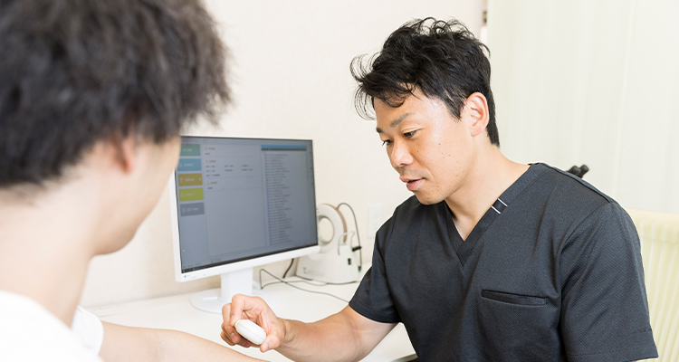 皮膚科専門医による丁寧な診療